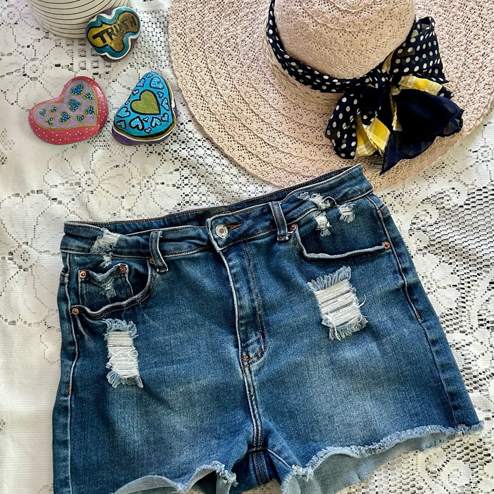 Monkey Ride Jeans Distressed High-Waist Denim Cut-Off Shorts - XL Festival